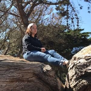 Meet your Posher, Beth